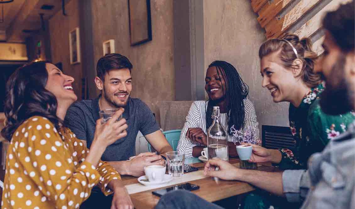 Image média: (N-Booster)  Un café-bain au service de la population, pour favoriser le vivre ensemble